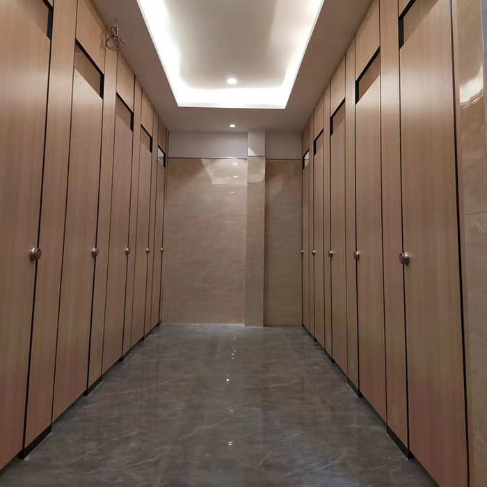 2044434.jpg 192646532.jpg